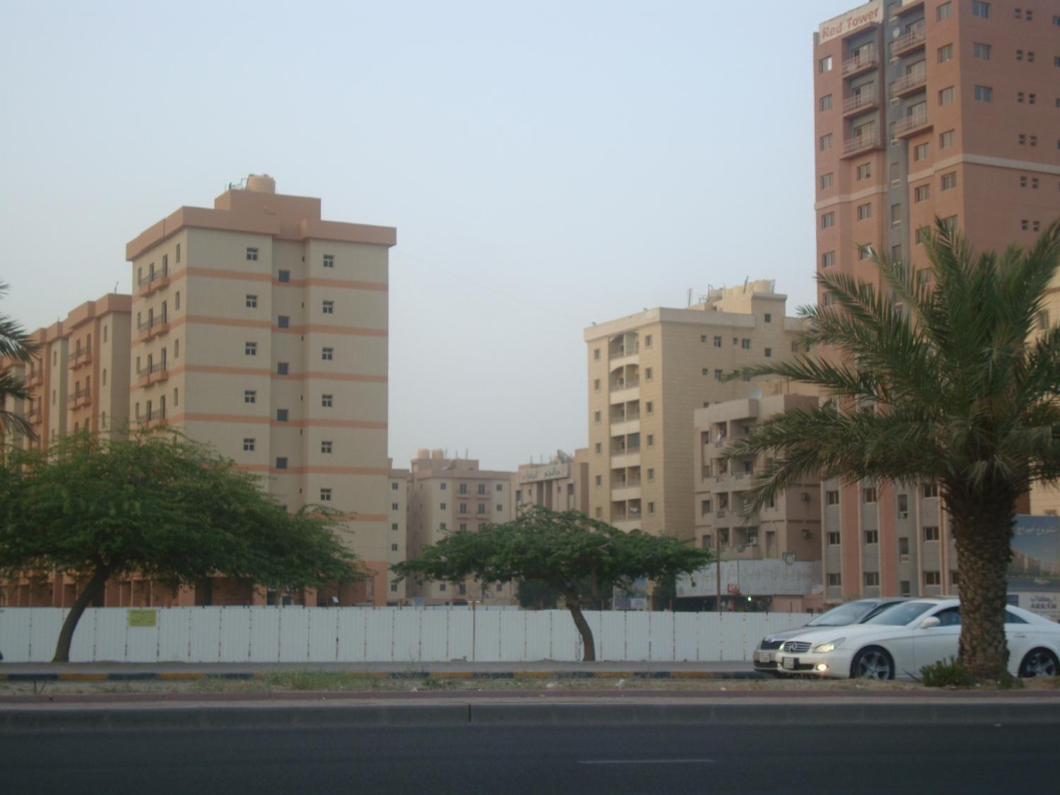 Red Tower Furnished Apartments Mahboula エクステリア 写真