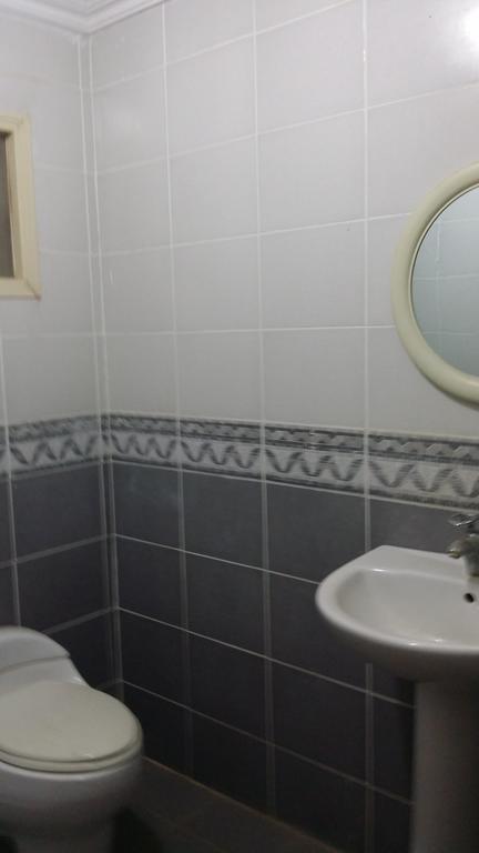 Red Tower Furnished Apartments Mahboula エクステリア 写真